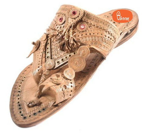 Vhaanfootwear Shahu Kolhapuri Hand Crafted Kolhapuri Chappal For Royal Men