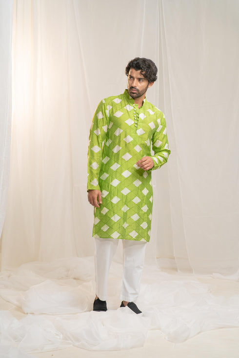 Kzari Classic Safed Hara Checks Chanderi Silk Kurta