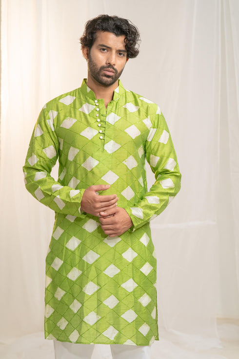 Kzari Classic Safed Hara Checks Chanderi Silk Kurta