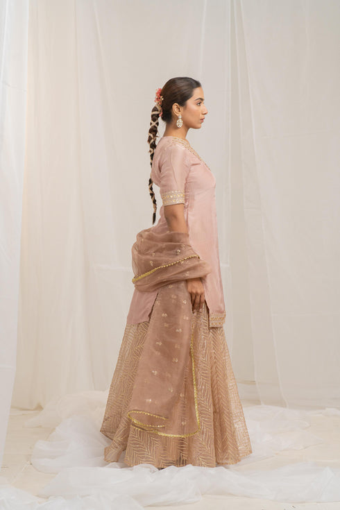 Kzari Kaleji Gold Silk Kurta Set with Organza Lehenga and Dupatta
