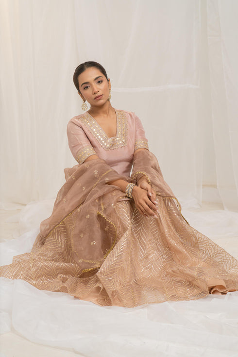 Kzari Kaleji Gold Silk Kurta Set with Organza Lehenga and Dupatta