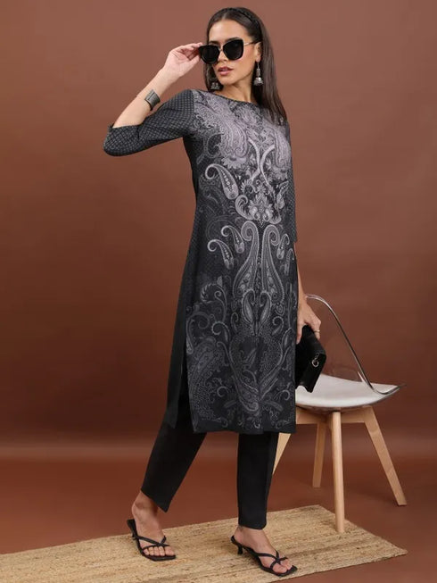 Vasthrlay Women Ketch Women Black Printed Straight Kurtas