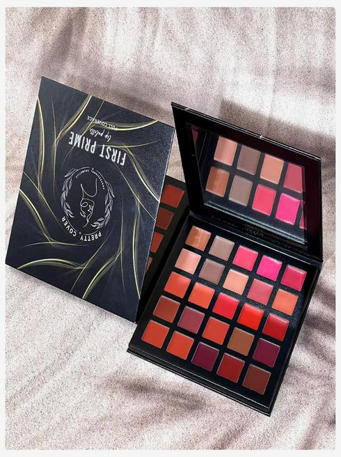 Pretty Cover 25 Colour Lip Palette