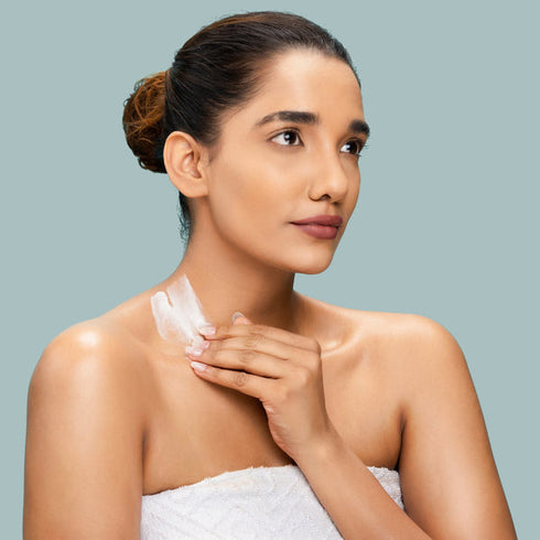 Lotus Herbals Wheatnourish Wheatgerm Oil and Honey Nourishment Massage Cream