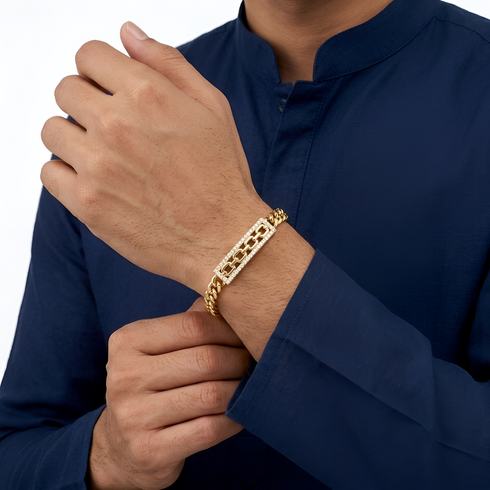ZJOOLRY Linked Crown Rakhi Bracelet