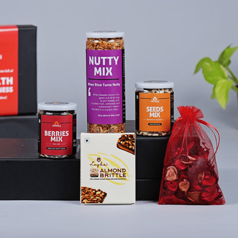 Omay Foods SNACKS Love Affair Gift Box