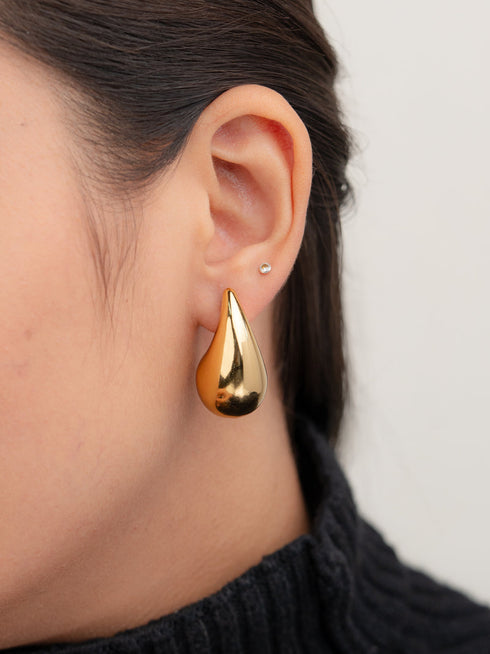 Zeraki Jewels Zahra Earrings. (18K Gold Plated)