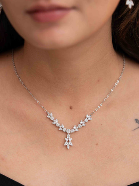 Zeraki Jewels Alya Silver Necklace Set
