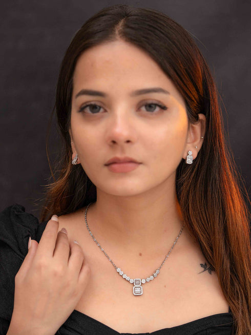 Zeraki Jewels Reya Silver Necklace Set
