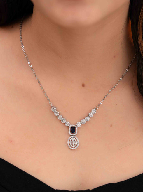 Zeraki Jewels Vela Silver Necklace Set
