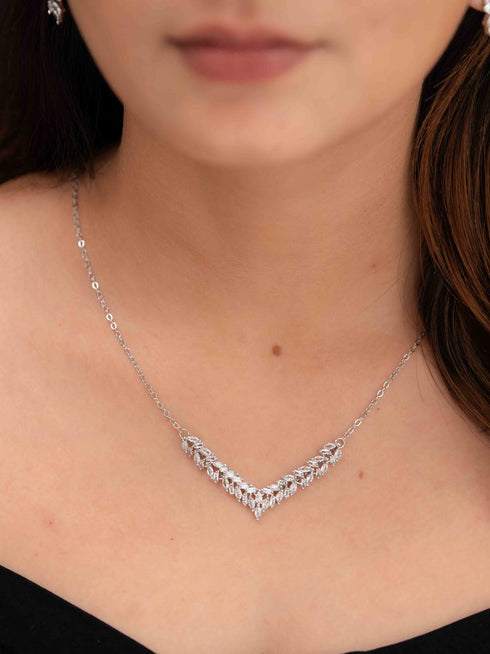 Zeraki Jewels Tiyana Silver Necklace Set