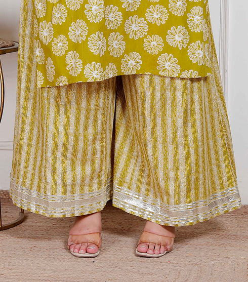 Miravan Plus Size Womens Lime Yellow Block Printed Kurta with Palazzo