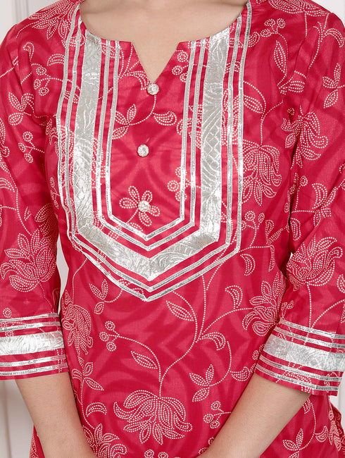 Miravan womens Red cotton Gota Work Kurta with Palazzo