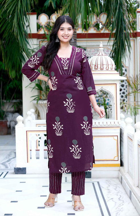 Miravan Womens Cotton Fabric Purple New Style Kurta With Palazzo