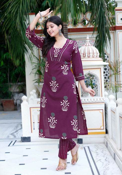 Miravan Womens Cotton Fabric Purple New Style Kurta With Palazzo