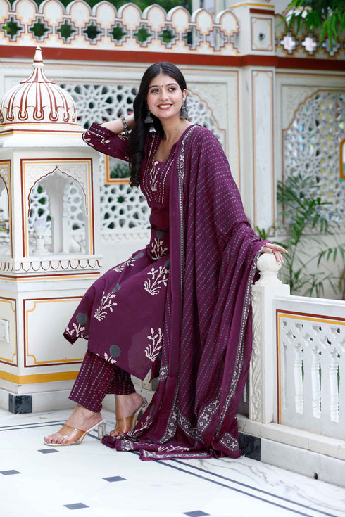 Miravan Womens Cotton Fabric Purple Kurta With Palazzo And Dupatta