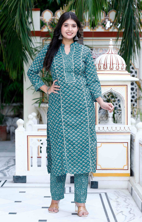 Miravan Womens Cotton Blue Floral Printed Straight Kurta And Palazzo