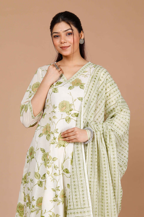 Miravan Womens Green Printed Anarkali Kurta With Palazzo And Dupatta