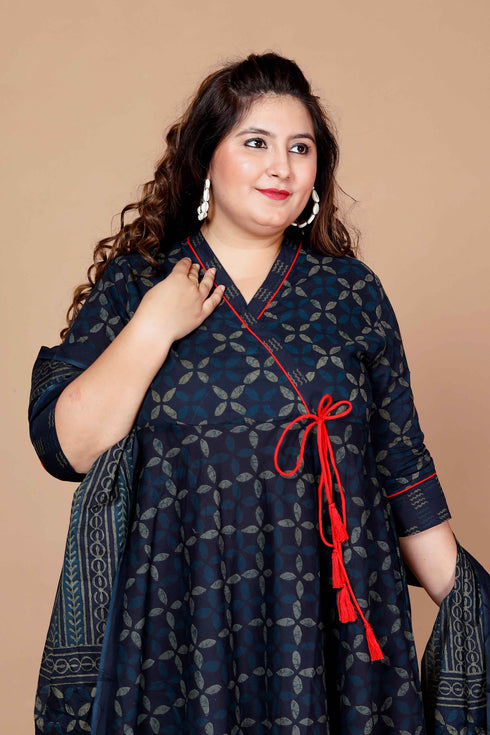 Miravan WomenS Plus Size Abstract Printed and Tasseles Angrakha Kurta With Blue Dupatta Set
