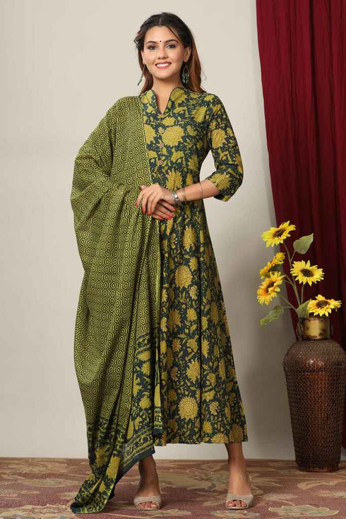Miravan Womens Floral Printed Cotton Collar Neck Anarkali Kurta With Dupatta