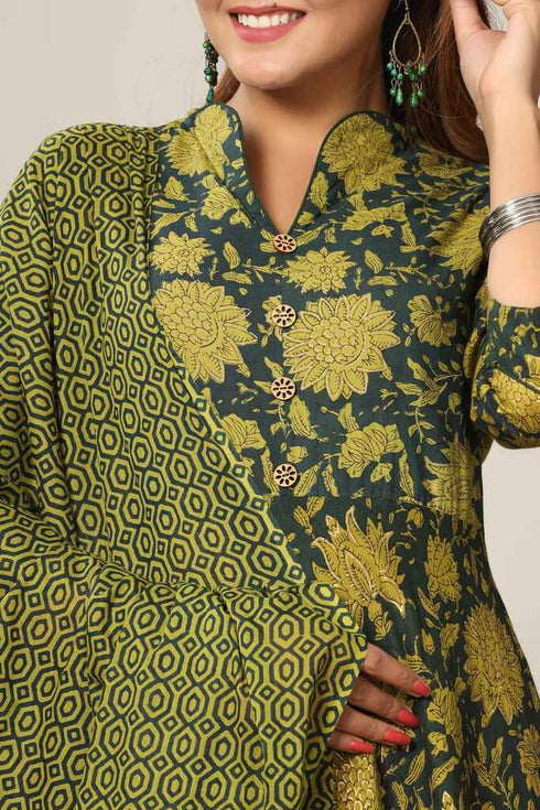 Miravan Womens Floral Printed Cotton Collar Neck Anarkali Kurta With Dupatta