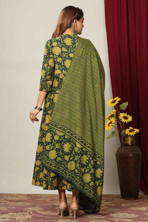 Miravan Womens Floral Printed Cotton Collar Neck Anarkali Kurta With Dupatta