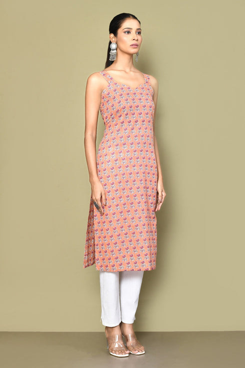 Miravan Womens Peach Coloured Floral Printed Kurta