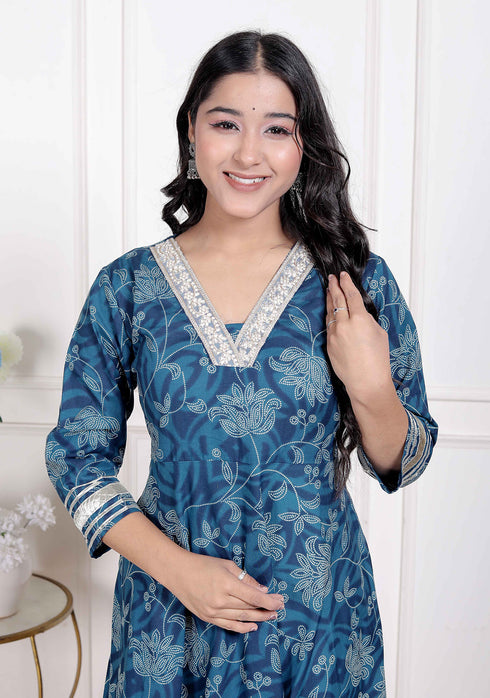 Miravan Womens Blue cotton Embroidered Neck Anarkali Kurta