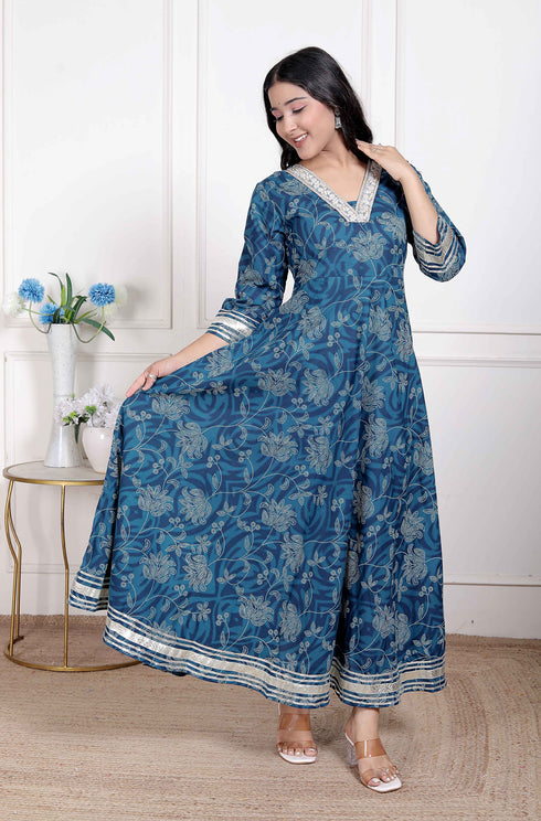 Miravan Womens Blue cotton Embroidered Neck Anarkali Kurta