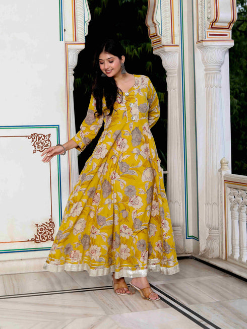 Miravan Womens Cotton Gotapatti And Lace Border Details Floral Printed Yellow Anarkali Kurta