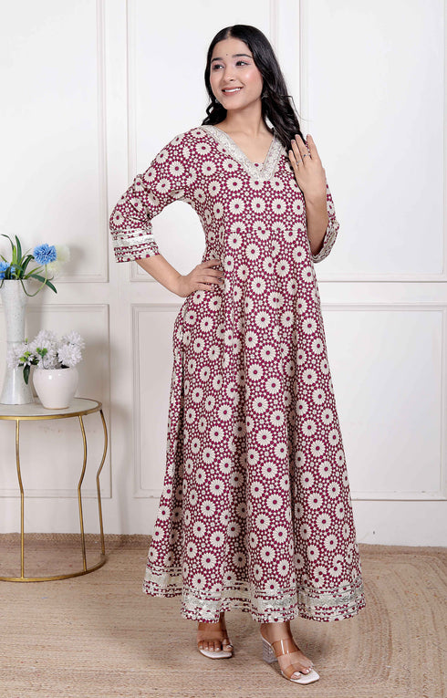 Miravan Womens Cream Embroidered Cotton Anarkali Kurta