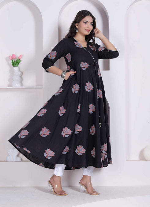 Miravan womens Cotton Floral Print Anarkali Kurta Black