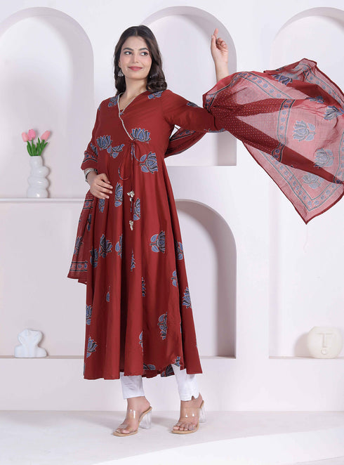 Miravan Women Rust Floral Printed Angrakha Kurta and Dupatta