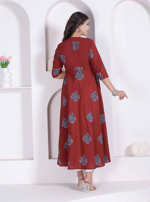 Miravan Women Rust Floral Printed Angrakha Kurta and Dupatta