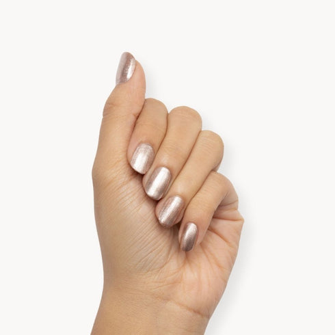 HYUE Chrome Glazed Nail Paint