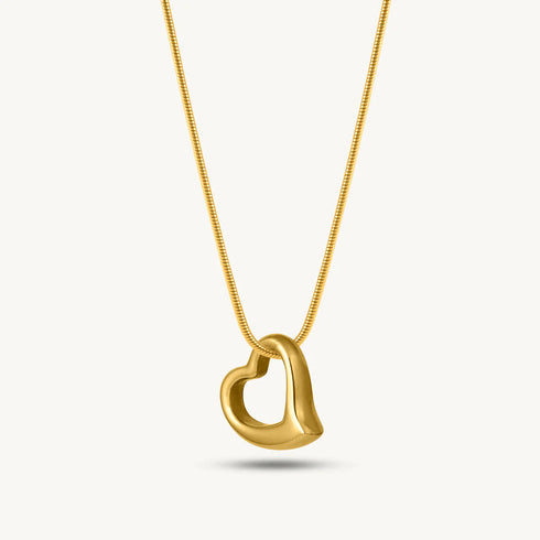 Palmonas Curved Heart Necklace