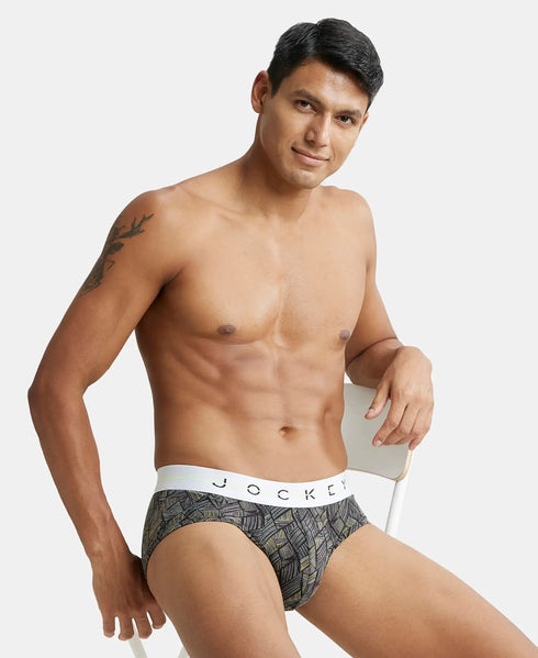 Jockey Cotton Elastane Stretch Printed Brief | Black