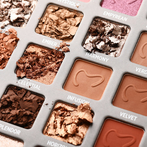 MAKEZMIA 50 Shade Eyeshadow Palette