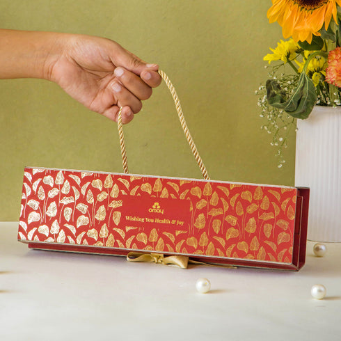 Omay Foods Together Treats Rakhi Gift Hamper (unisex)