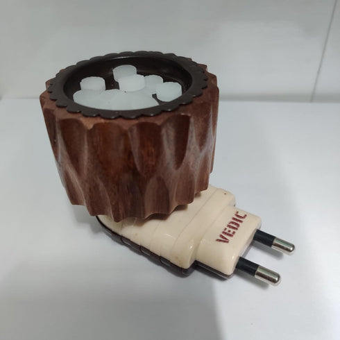 Vedic Kapoor Dani Wooden Original