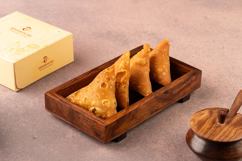 Abhiruchi Swagruha Onion Samosa
