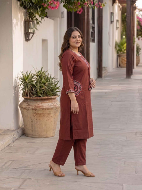 Miravan Womens Plus Size Brown Straight Kurta Set