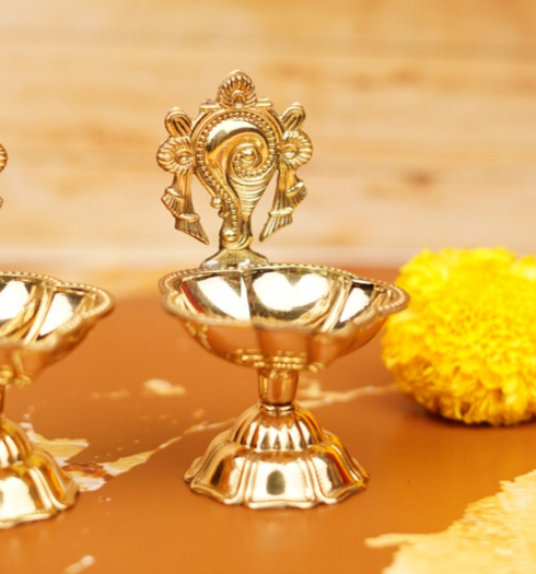Servdharm Pure Brass Shankh Chakra Diya (Set of 2) 3.5 Inch | 142 g