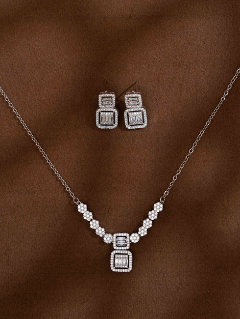 Zeraki Jewels Reya Silver Necklace Set