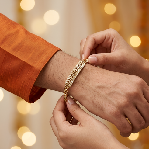 ZJOOLRY Royal Meander Rakhi Bracelet