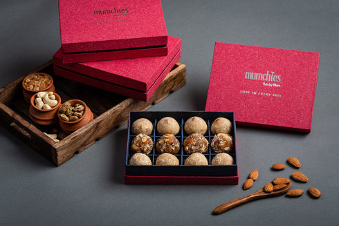 Mumchies Assorted Laddu in an Exquisite Gift Box