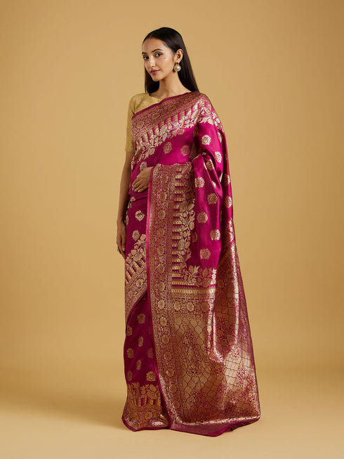 Mohey Elegant Wine Saree
