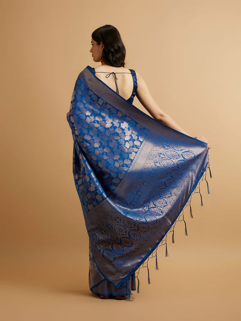 Mohey Indigo Blue Leaf Patterned Saree