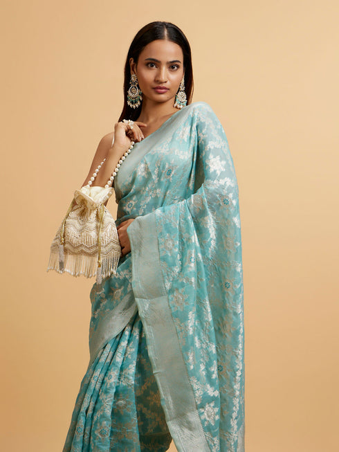 Mohey Light Blue Floral Jaal Patterned Saree