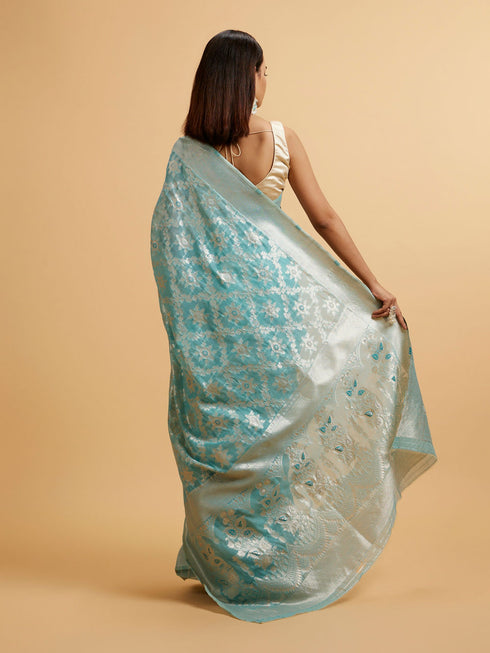 Mohey Light Blue Floral Jaal Patterned Saree
